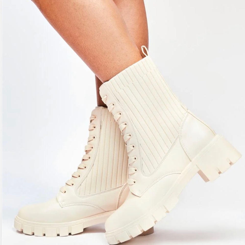 Bone The New Heir Combat Boots size 9 - Picture 4 of 9